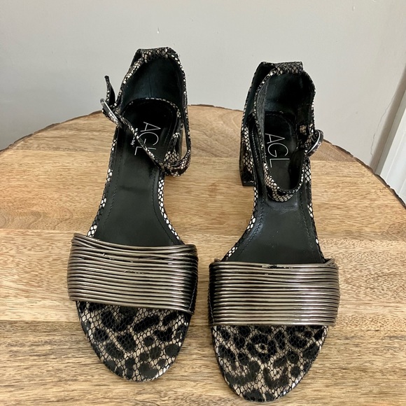 AGL Designer Attilio Giusti Leombruni Snakeskin Sandals Size 11.5(41.5) NEW - Picture 2 of 10